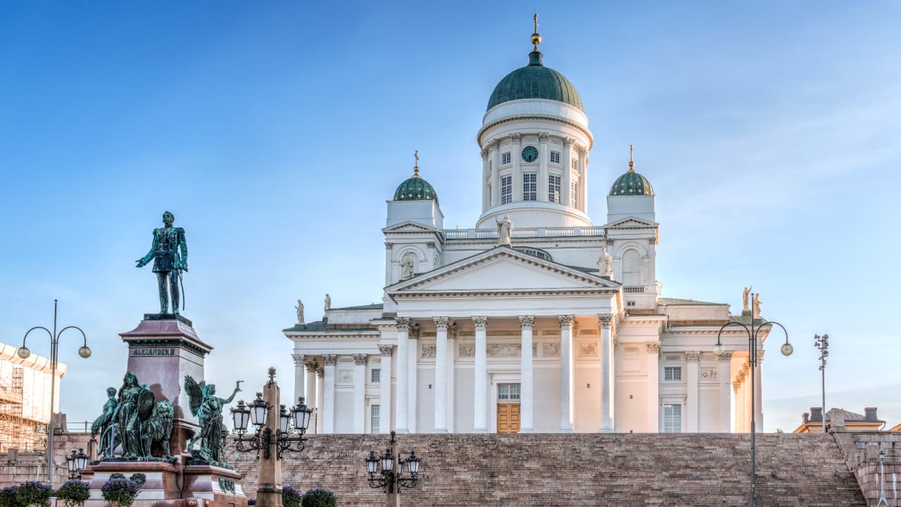 travel-story-1727843104_999b9937a94b5a9c1cb6-0