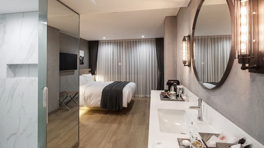 travel-story-1740460380_019e6e49ebdd54436d86-0