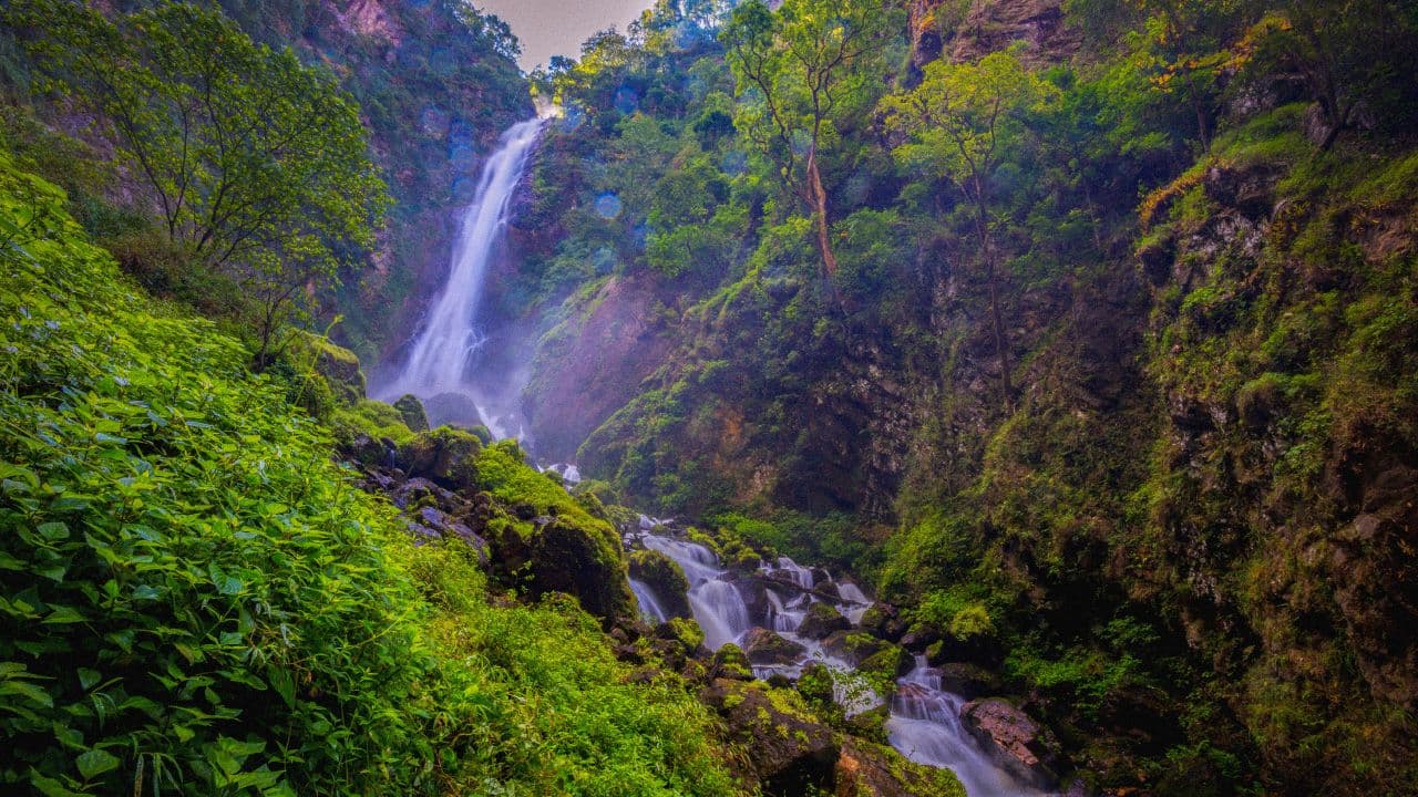 travel-story-1726810522_3a7b9222eb9a37656a03-0