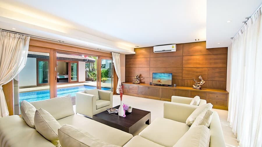 travel-story-1743719633_b3c7b77ef158ab24a641-0