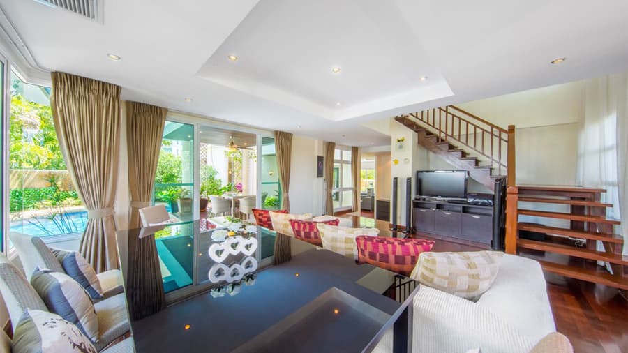 travel-story-1743719669_8eceb15c69104015dfdc-0