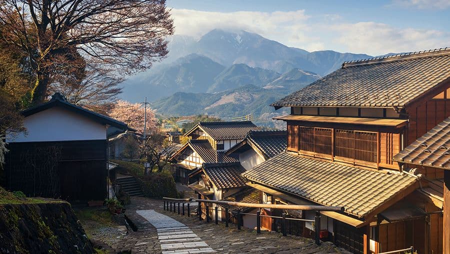 travel-story-1741937013_7f1c3f803bb5672bf78d-0