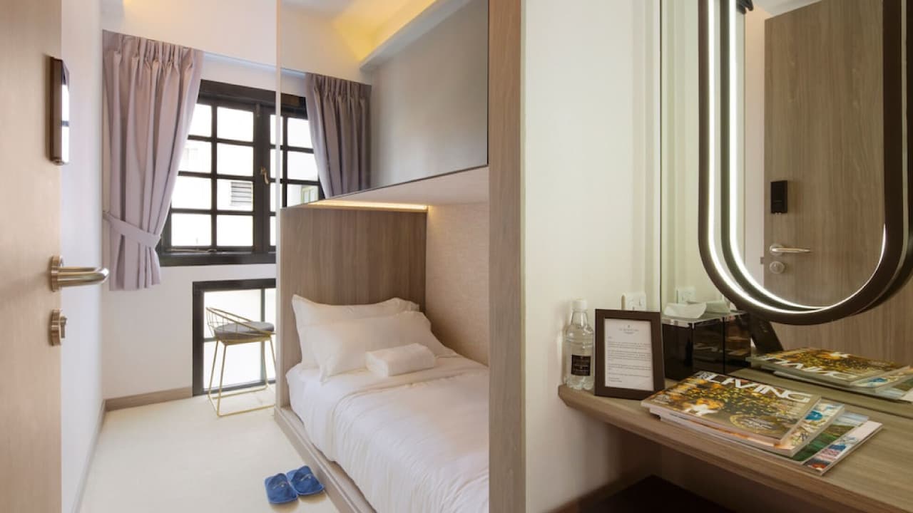 travel-story-1733138318_f1f8c3bb7ee2bef0bd92-0