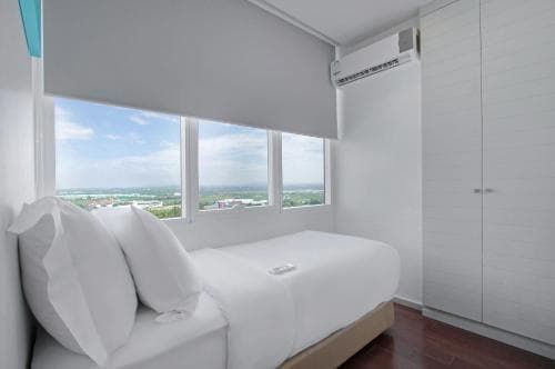 Two-Bedroom Apartment (3 Adults)