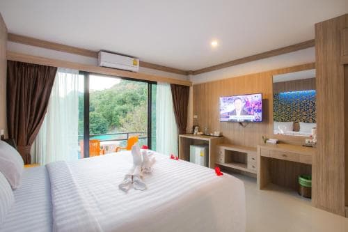 Deluxe Double Room - Building A