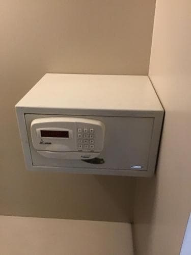 Large Double or Twin Room
