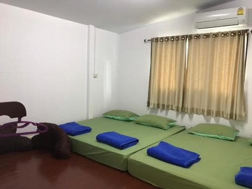 Quadruple Room with Private Bathroom